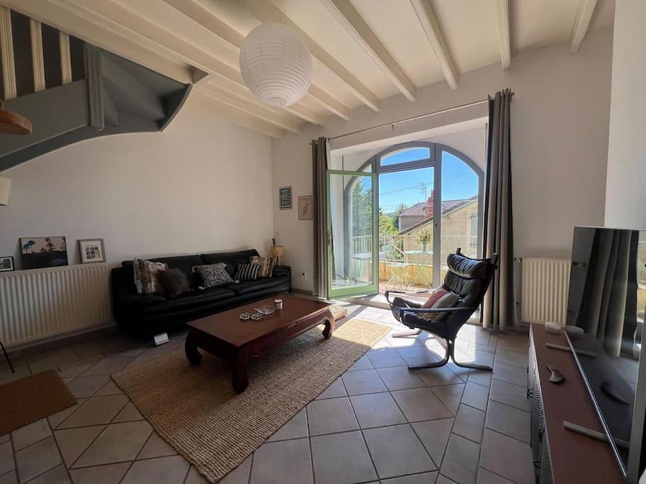 Appartement Au Calme 10mn A Pied De La *